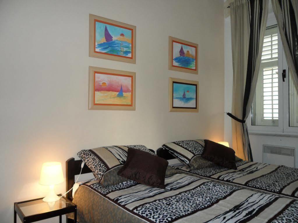 Hostel Morcic Ri Ριέκα Εξωτερικό φωτογραφία